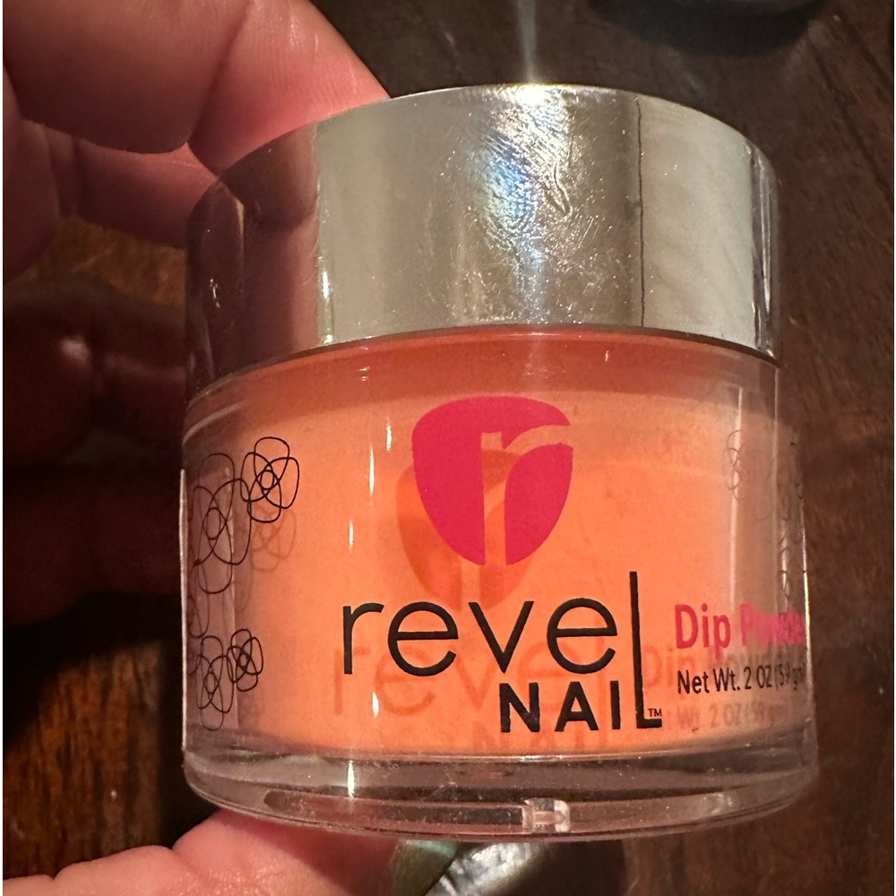 Revel Nail Dip Powder Shade Phrase Size 2oz. - Picture 1 of 5